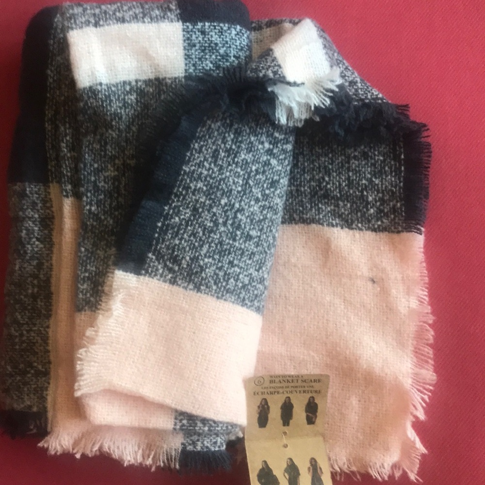 Wrap all ways! NWT soft Cozy Blanket/Scarf